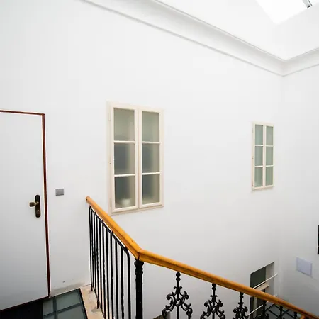 Velke Namesti Apartment *